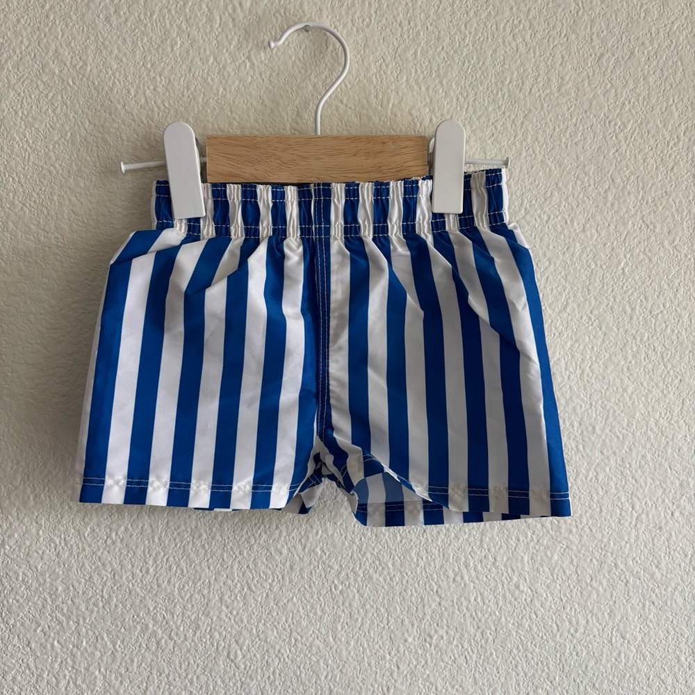 H&M Blue and White Striped Summer Shorts 3-6M